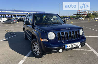 Позашляховик / Кросовер Jeep Patriot 2013 в Києві