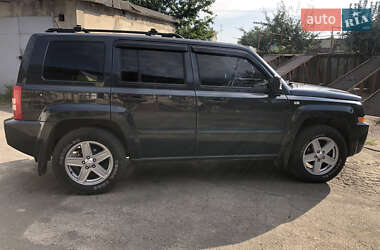 Внедорожник / Кроссовер Jeep Patriot 2008 в 