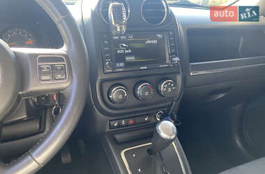 Внедорожник / Кроссовер Jeep Patriot 2015 в 