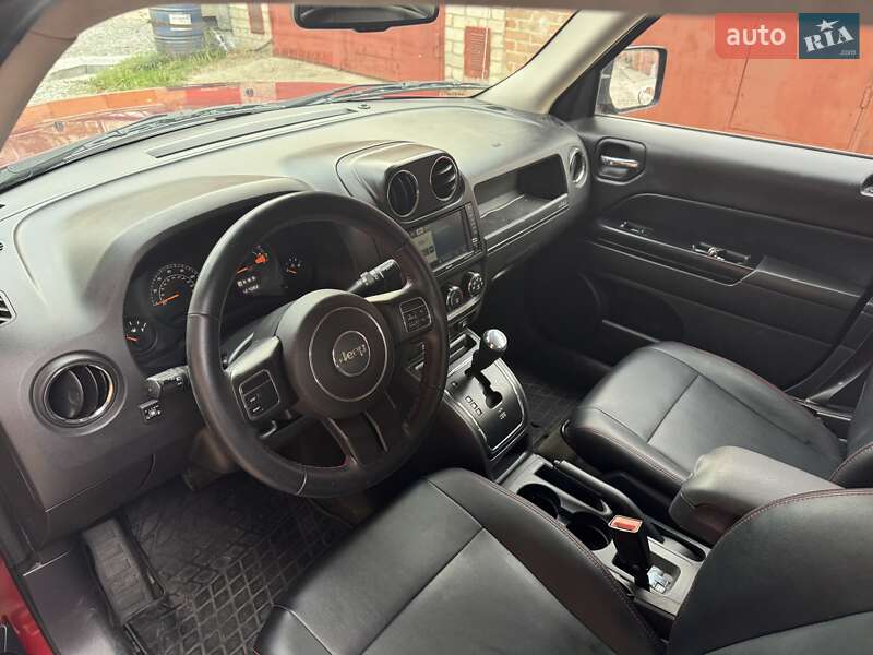 Позашляховик / Кросовер Jeep Patriot 2015 в Хмельницькому