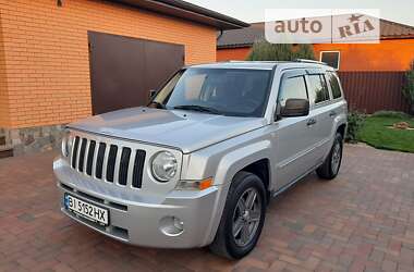 Внедорожник / Кроссовер Jeep Patriot 2008 в Полтаве