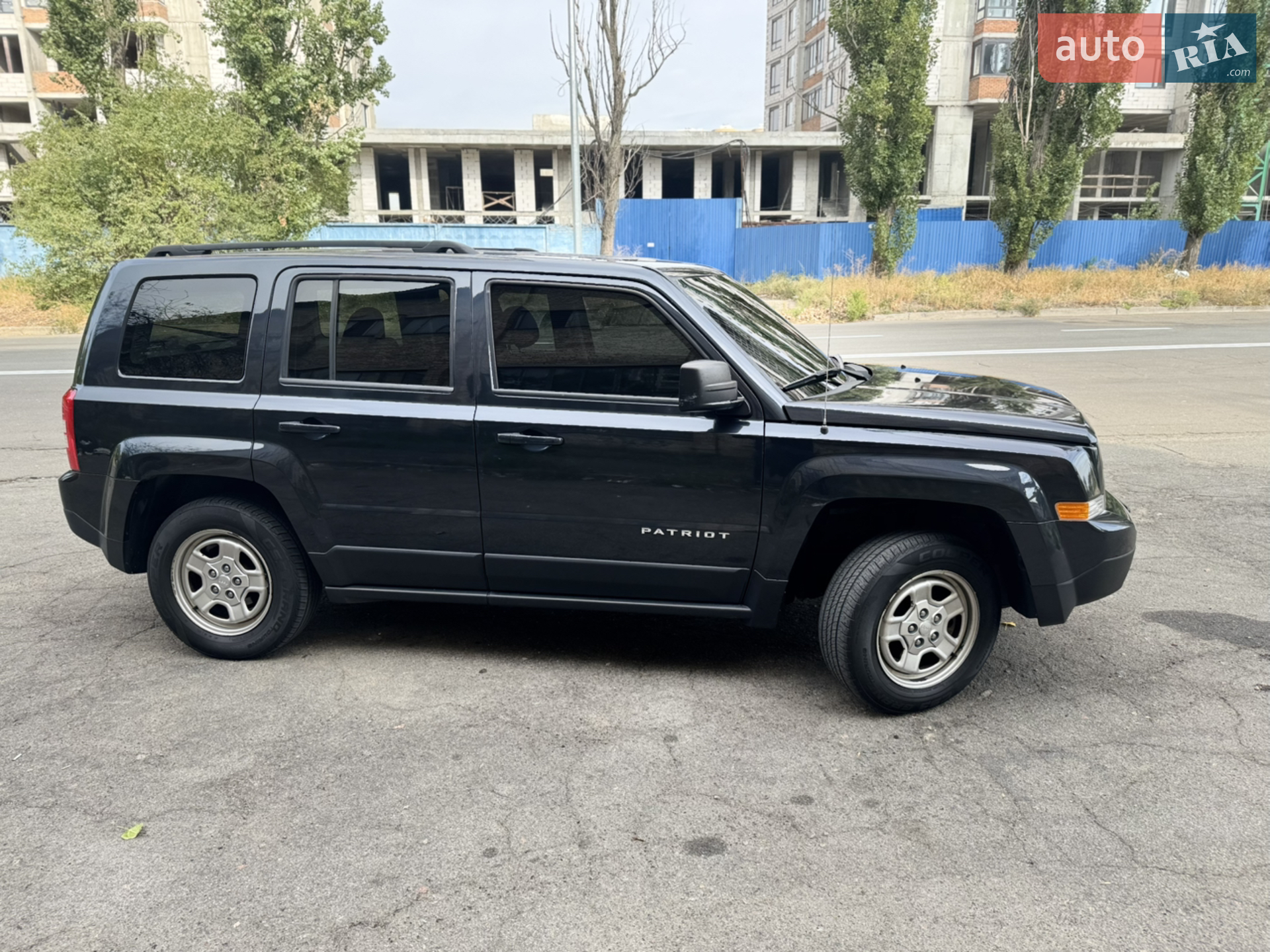 2015 Jeep Liberty (Patriot) - мініатюра 7