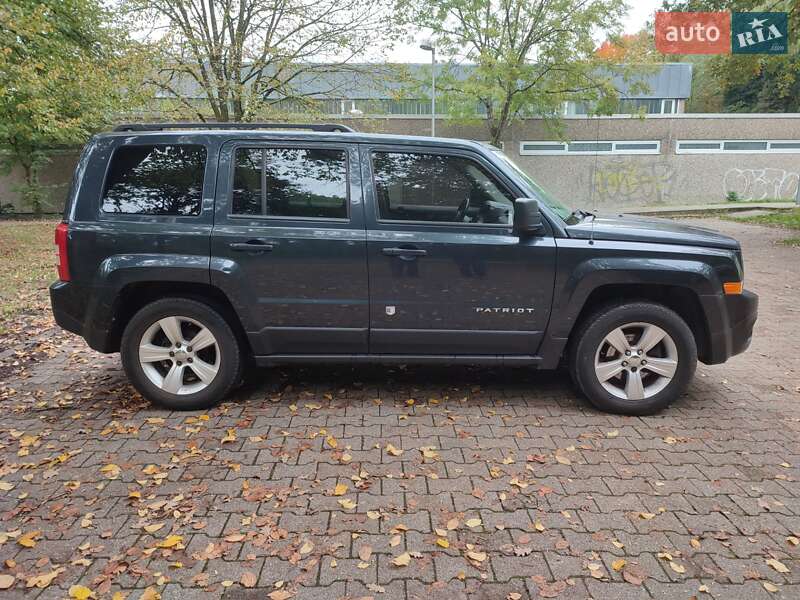 Позашляховик / Кросовер Jeep Patriot 2014 в Чернігові