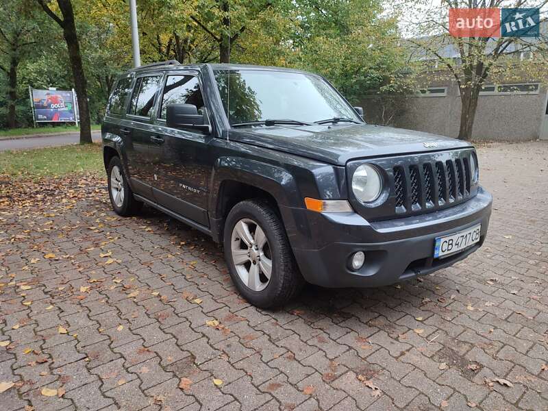 Позашляховик / Кросовер Jeep Patriot 2014 в Чернігові