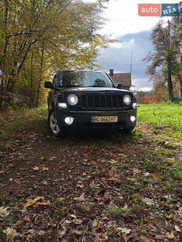 Позашляховик / Кросовер Jeep Patriot 2012 в Львові