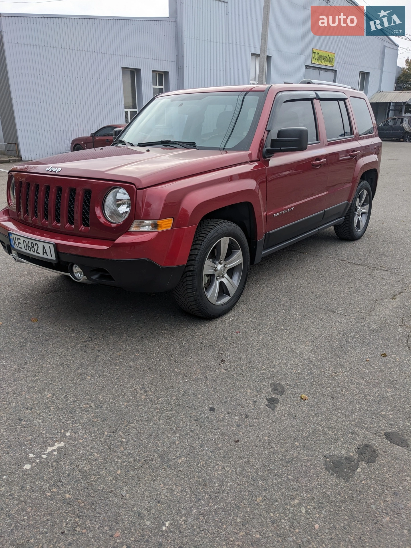 2016 Jeep Liberty (Patriot) - мініатюра 6
