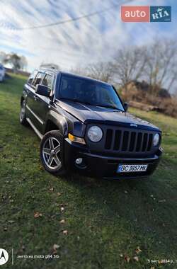 Внедорожник / Кроссовер Jeep Patriot 2010 в Луцке