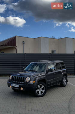 Внедорожник / Кроссовер Jeep Patriot 2015 в Киеве