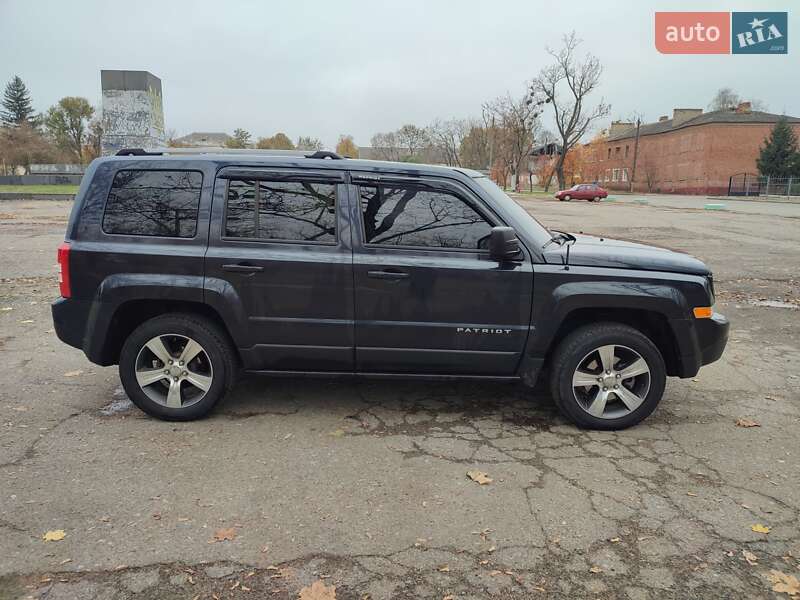 Позашляховик / Кросовер Jeep Patriot 2015 в Чугуєві фото 5 Позашляховик / Кросовер Jeep Patriot 2015 в Чугуєві