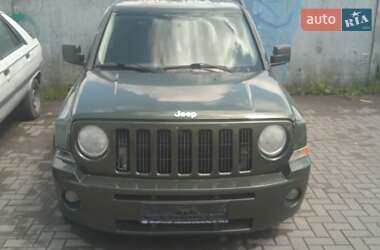 Внедорожник / Кроссовер Jeep Patriot 2008 в Березному