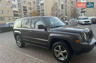 Позашляховик / Кросовер Jeep Patriot 2015 в Одесі