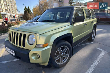 Внедорожник / Кроссовер Jeep Patriot 2009 в Виннице