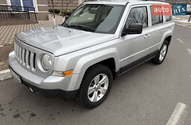 Внедорожник / Кроссовер Jeep Patriot 2011 в Киеве