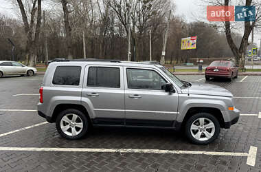 Внедорожник / Кроссовер Jeep Patriot 2015 в 