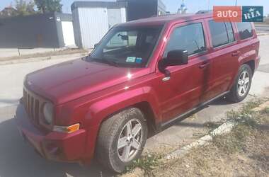 Позашляховик / Кросовер Jeep Patriot 2010 в Києві