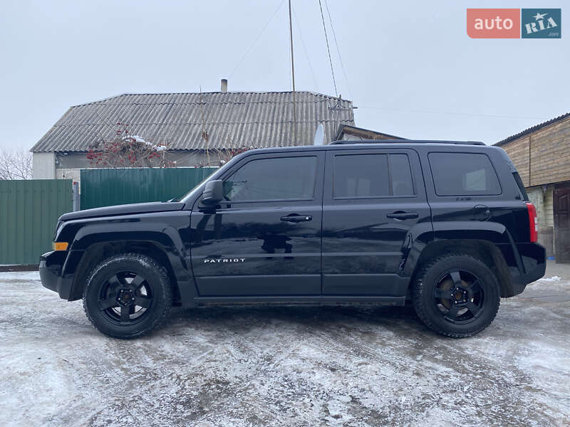 Внедорожник / Кроссовер Jeep Patriot 2013 в Житомире