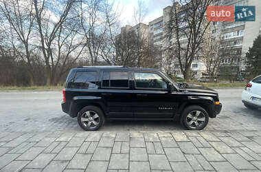 Позашляховик / Кросовер Jeep Patriot 2015 в Львові