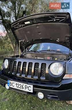 Внедорожник / Кроссовер Jeep Patriot 2013 в Луцке