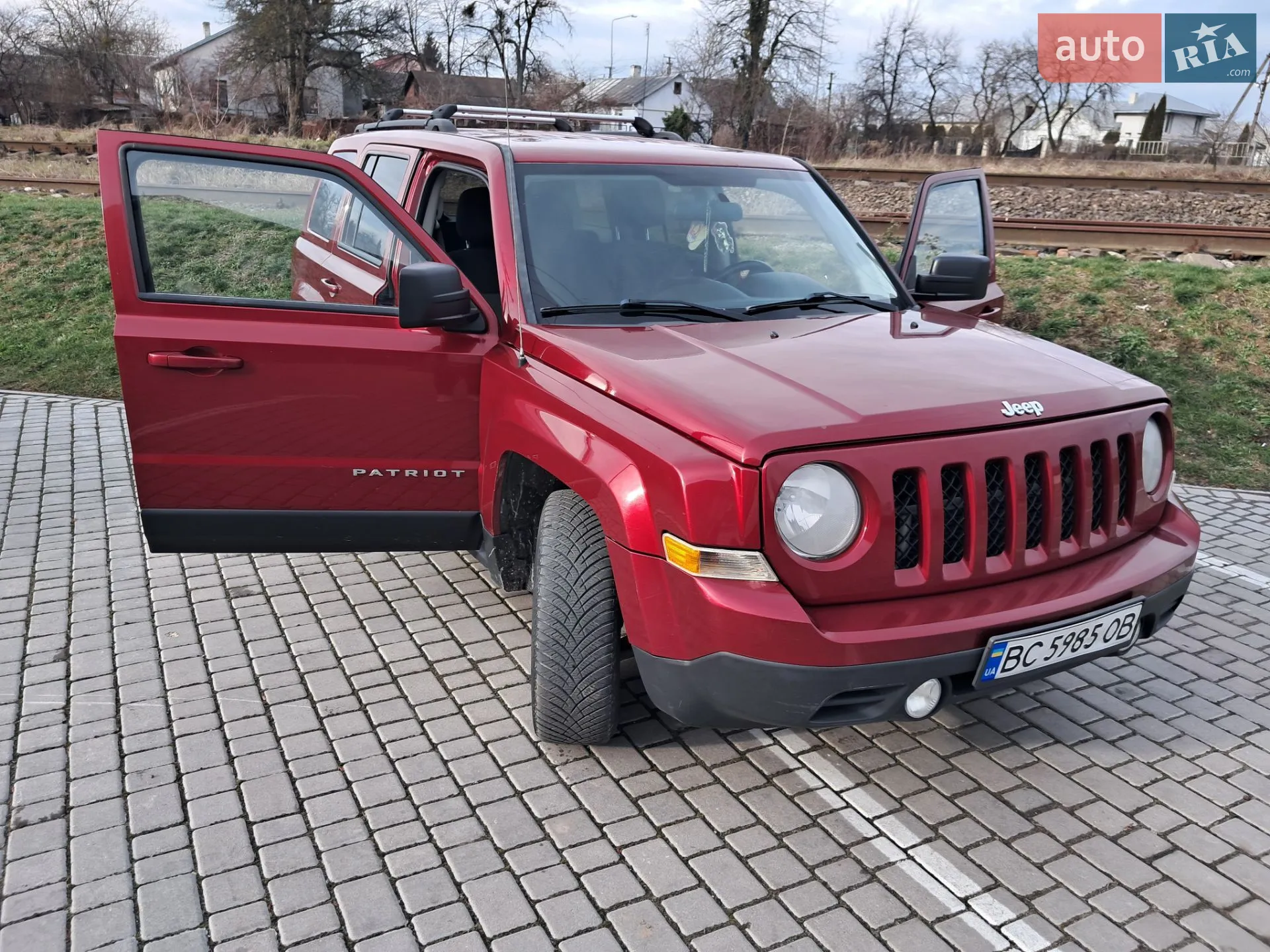 2012 Jeep Liberty (Patriot) - мініатюра 2