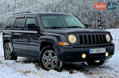 Позашляховик / Кросовер Jeep Patriot 2015 в Рожнятові