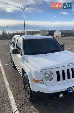 Позашляховик / Кросовер Jeep Patriot 2016 в Чернівцях