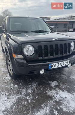 Внедорожник / Кроссовер Jeep Patriot 2016 в Киеве