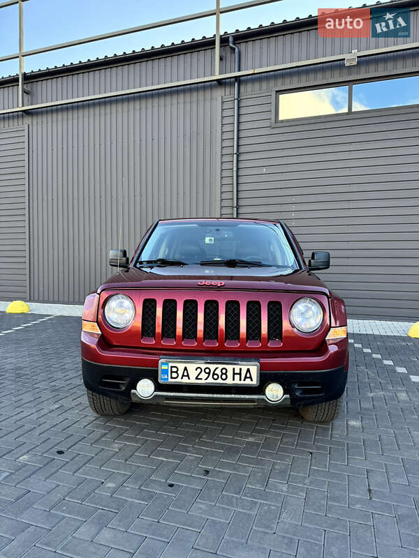 Позашляховик / Кросовер Jeep Patriot 2011 в Кропивницькому