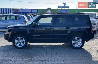 Внедорожник / Кроссовер Jeep Patriot 2013 в Черновцах