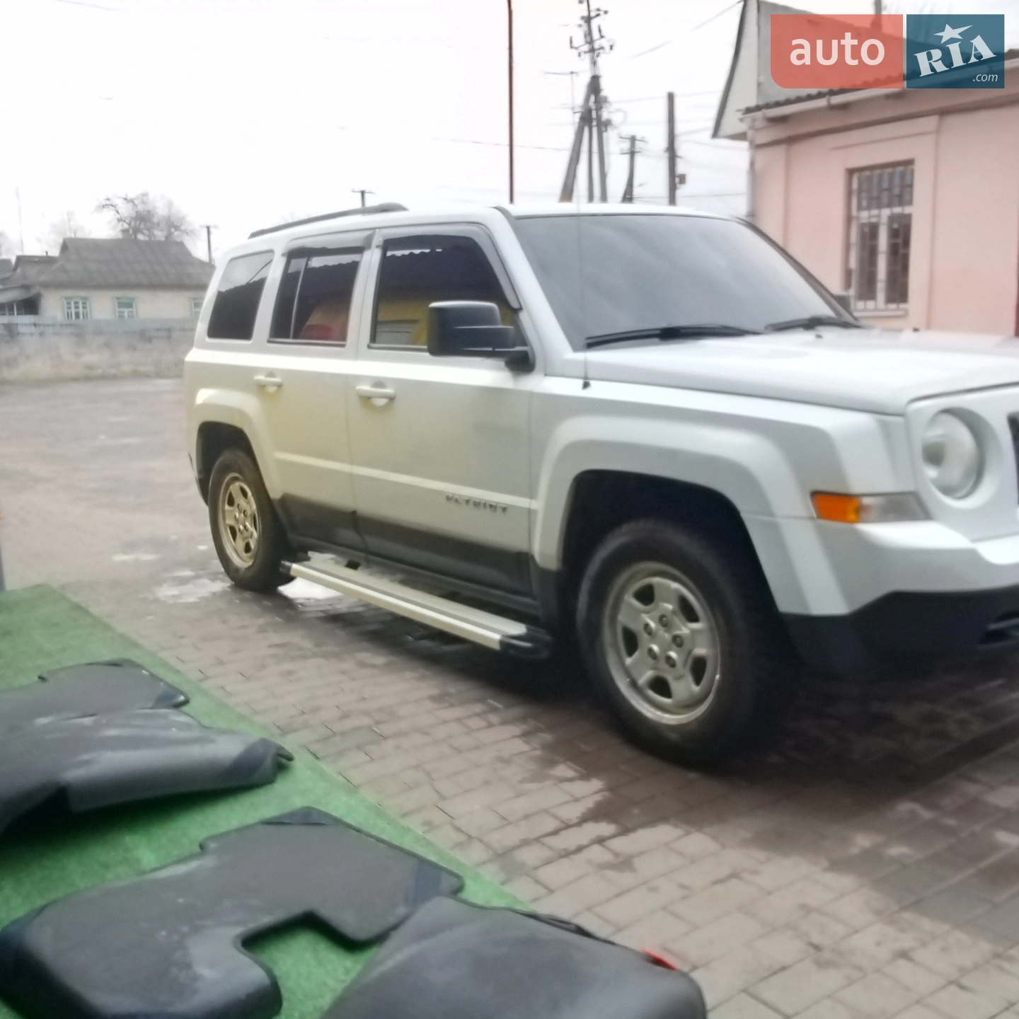 2011 Jeep Liberty (Patriot) - мініатюра 48