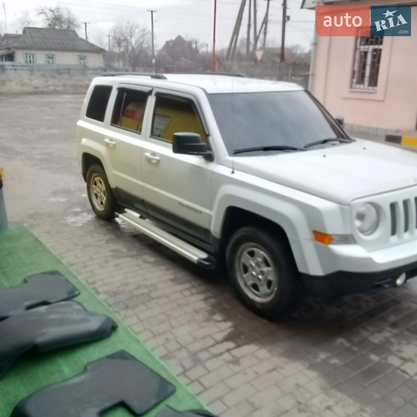 2011 Jeep Liberty (Patriot) - мініатюра 19