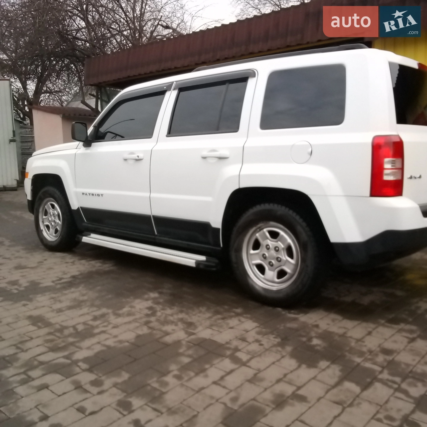 2011 Jeep Liberty (Patriot) - мініатюра 24