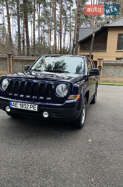 Позашляховик / Кросовер Jeep Patriot 2013 в Чернігові