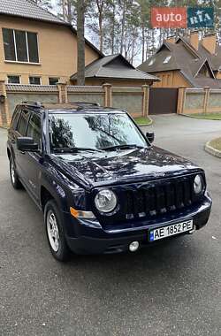 Позашляховик / Кросовер Jeep Patriot 2013 в Чернігові