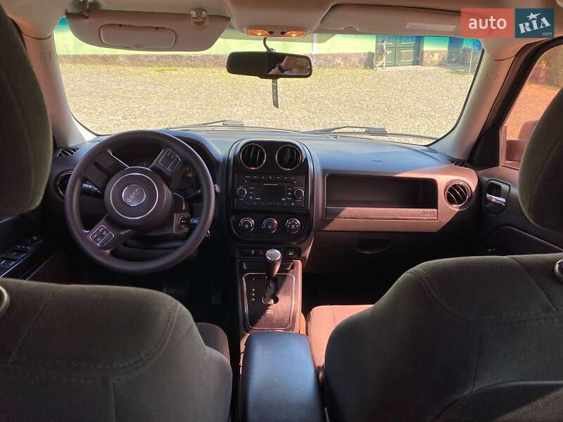 Позашляховик / Кросовер Jeep Patriot 2016 в Мукачевому