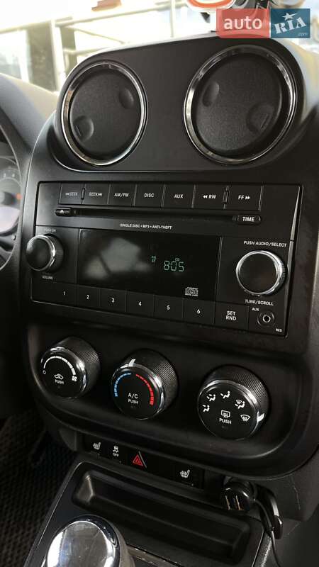 Внедорожник / Кроссовер Jeep Patriot 2014 в Лопатине