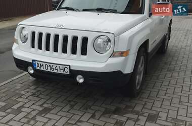 Позашляховик / Кросовер Jeep Patriot 2014 в Звягелі