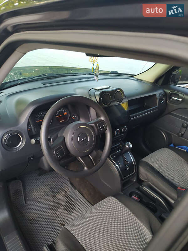Позашляховик / Кросовер Jeep Patriot 2015 в Мені