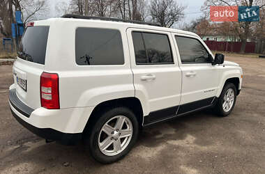 Позашляховик / Кросовер Jeep Patriot 2016 в Чернігові