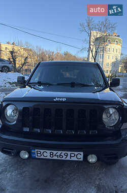 Внедорожник / Кроссовер Jeep Patriot 2011 в Львове