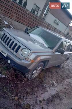 Позашляховик / Кросовер Jeep Patriot 2014 в Львові