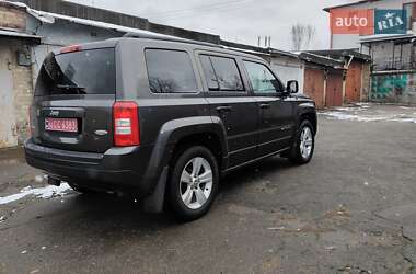 Позашляховик / Кросовер Jeep Patriot 2016 в Києві