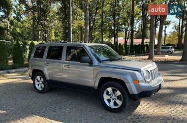 Внедорожник / Кроссовер Jeep Patriot 2015 в 