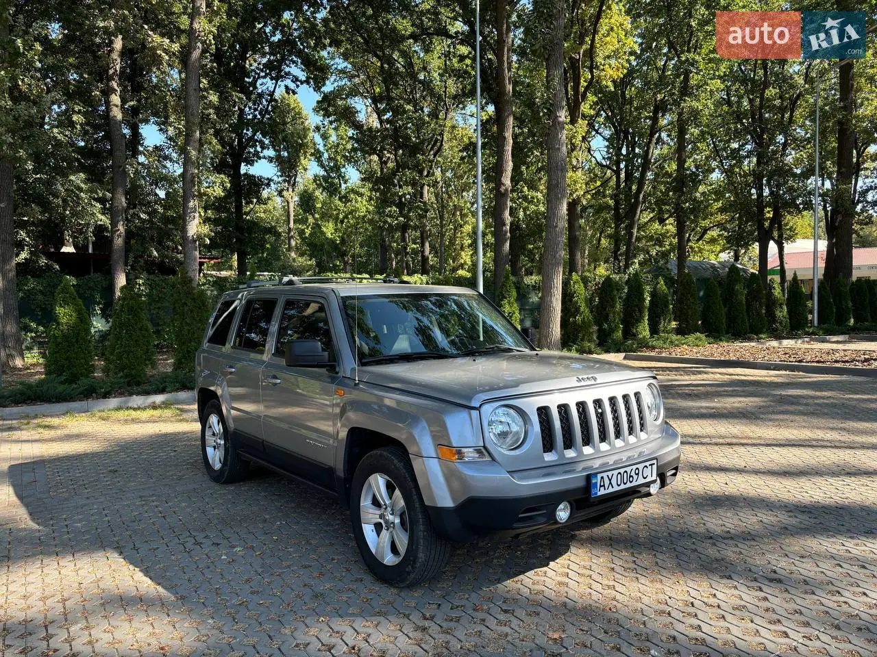 2016 Jeep Liberty (Patriot) - мініатюра 21
