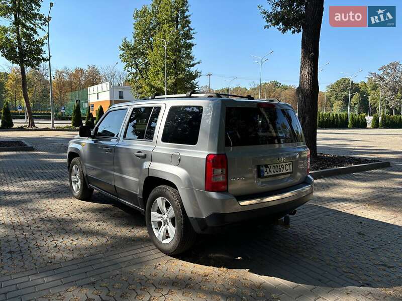 Позашляховик / Кросовер Jeep Patriot 2015 в Харкові
