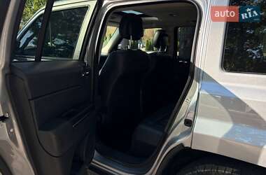 Внедорожник / Кроссовер Jeep Patriot 2015 в 
