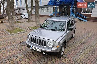 Позашляховик / Кросовер Jeep Patriot 2016 в Черкасах