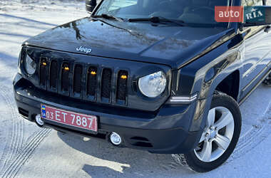 Внедорожник / Кроссовер Jeep Patriot 2014 в Дубно