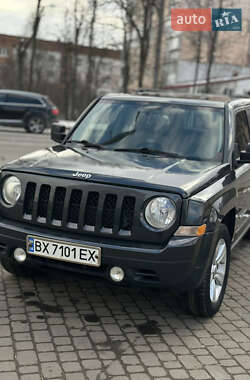 Внедорожник / Кроссовер Jeep Patriot 2010 в Хмельницком