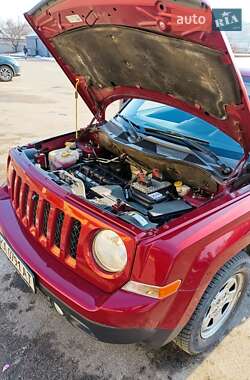 Позашляховик / Кросовер Jeep Patriot 2014 в Києві