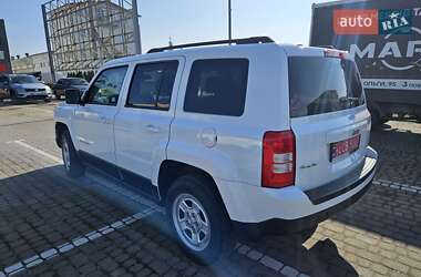 Внедорожник / Кроссовер Jeep Patriot 2016 в 